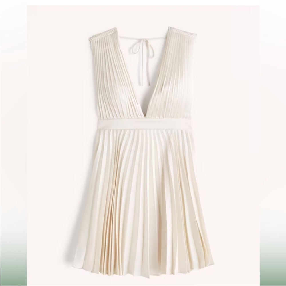Abercrombie Plunge Pleated Mini Dress